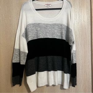 Monochrome black and white sweater.